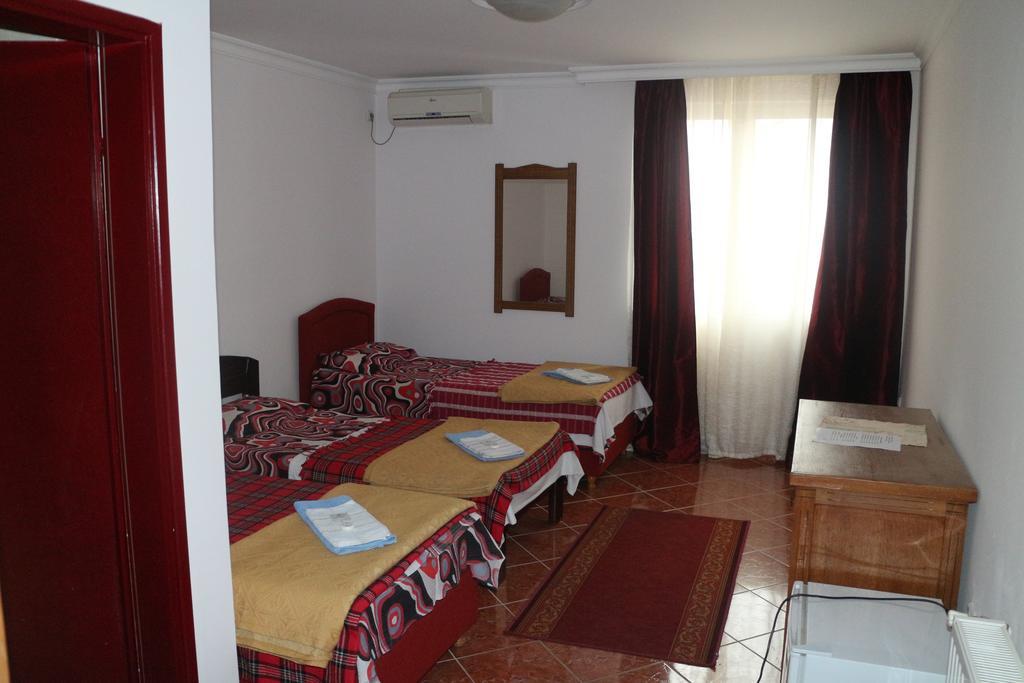 Kuca Veljovica Motel Belgrado Esterno foto