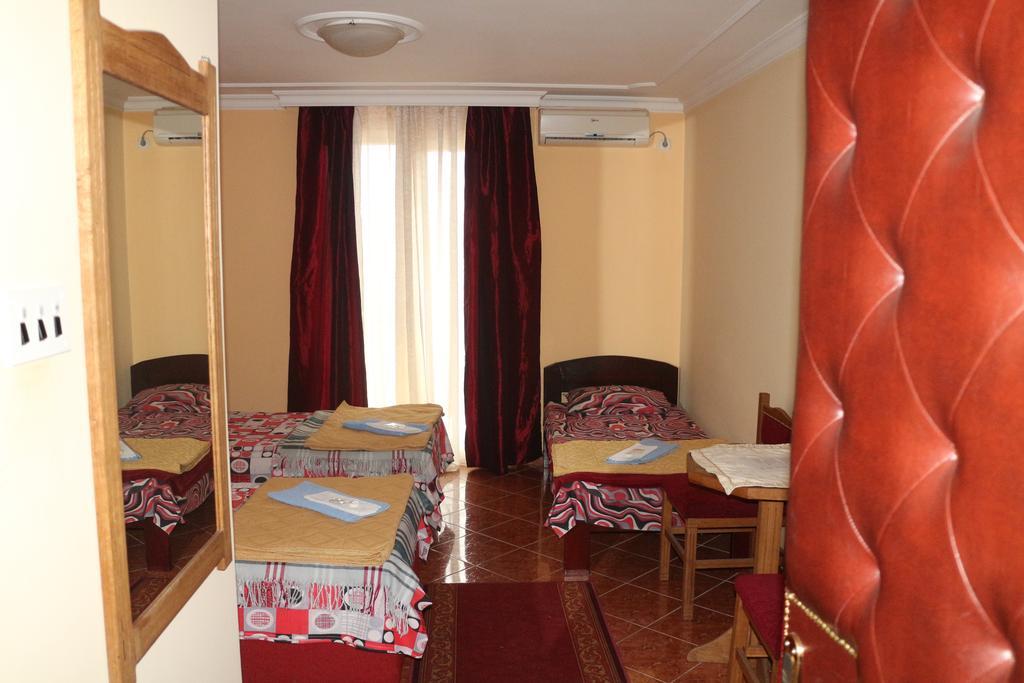 Kuca Veljovica Motel Belgrado Esterno foto